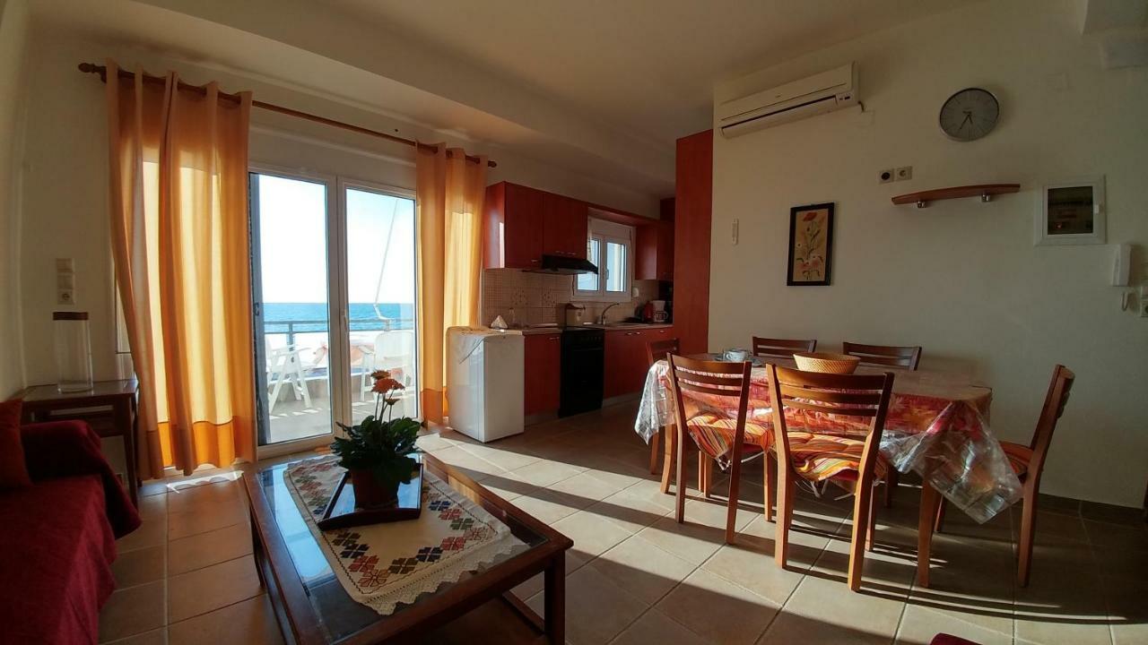 Villa Golden Ammos Sea View Kalamaki  Esterno foto